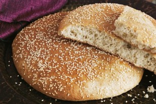 moroccan-bread-652_l